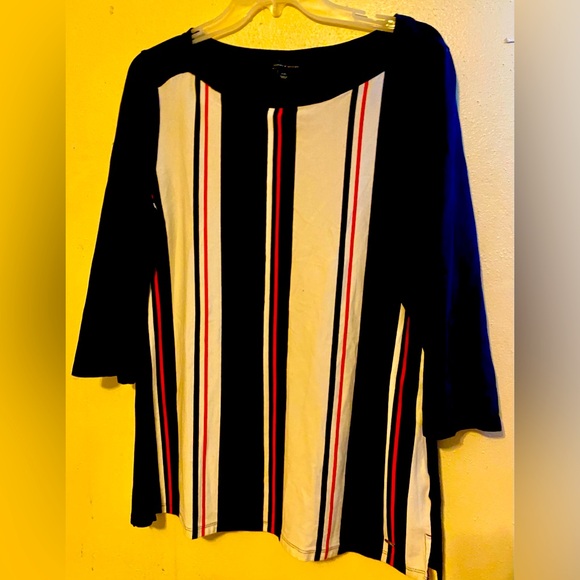 Tommy Hilfiger Striped Top, Size Large - Picture 3 of 3
